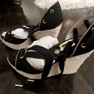 Michael Kors Sandals Womens 8.5 Black Lilah Wedge Canvas Shoes Lace Up